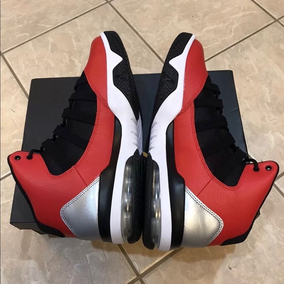 New in box Men’s 12 Jordan Max Aura - Picture 4 of 8